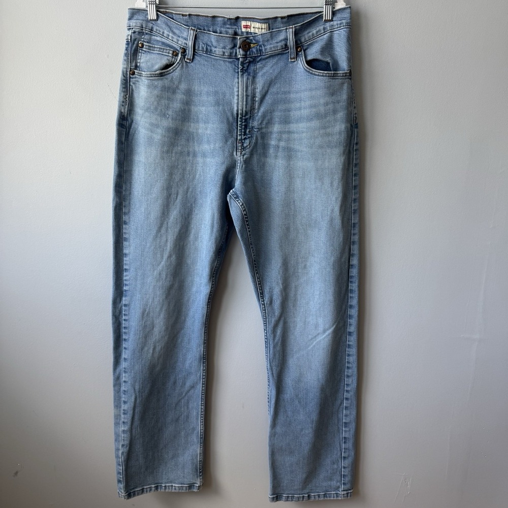 Wrangler Men's Relaxed Bootcut Jeans 38x32 Duncan Light Wash Stretch
